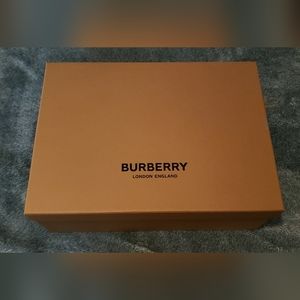 Burberry Box